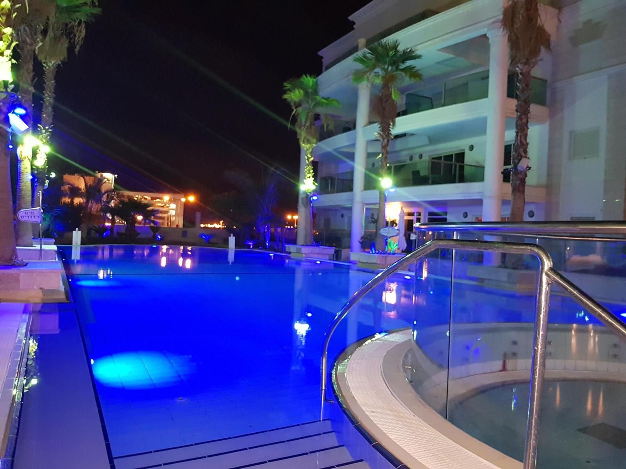 Appartamento Palmore Top Luxury Penthause With Juccuzi First Line Of The Seaside Eilat Esterno foto